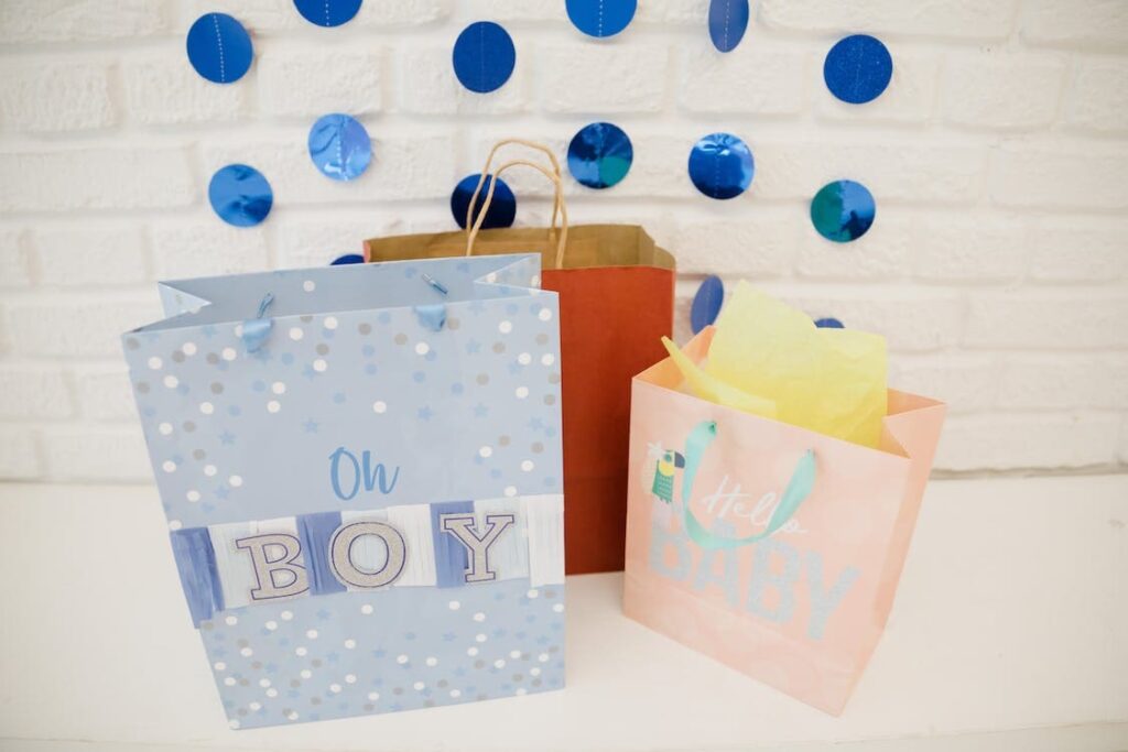 what to give on a baby gender reveal party 