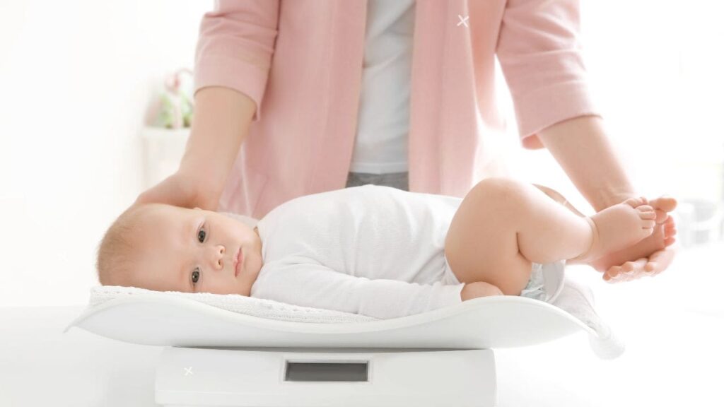 How to Weigh Baby at Home 3