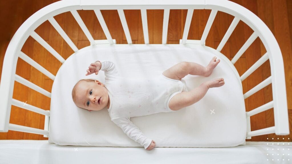 newborn won't sleep in bassinet at night 4